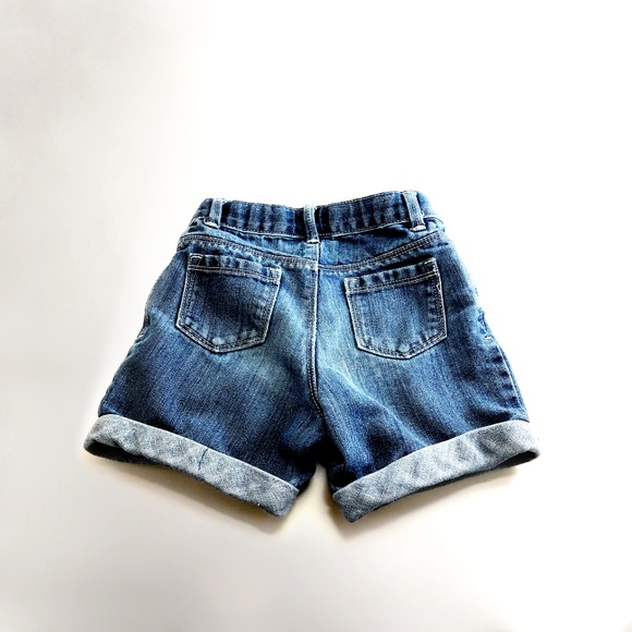 Old Navy Girls 5t Denim Shorts - Picture 2 of 4